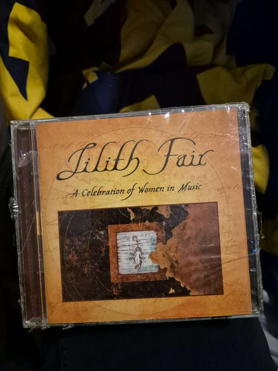 NEW IN PLASTIC Lilith Fair A CELEBRATION OF WOMEN IN MUSIC