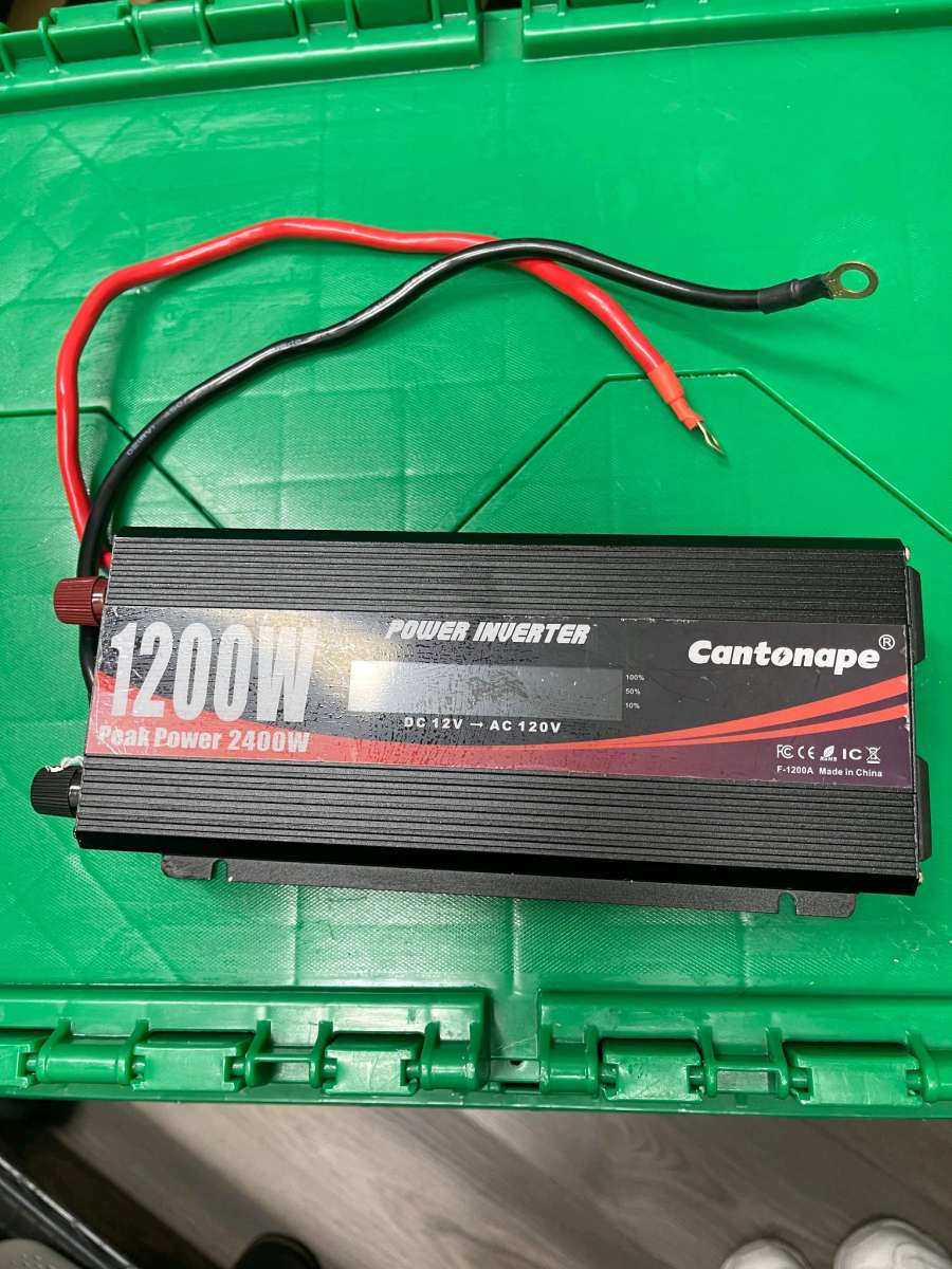 12002400W Peak Power Inverter DC 12V to 110V120V AC Converte