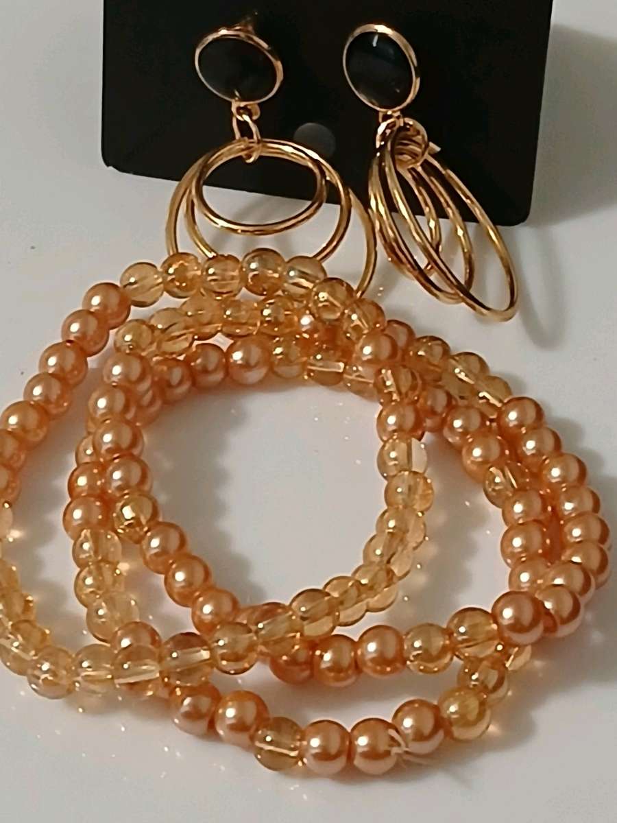 createdjewelsmadebysista