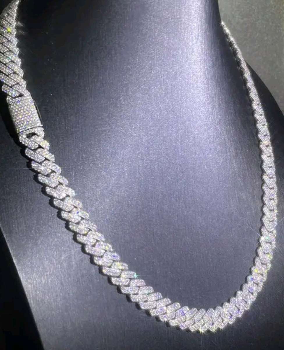 10MM MOISSANITE CUBAN LINK CHAIN 20 INCHES LONG BRAND BEW