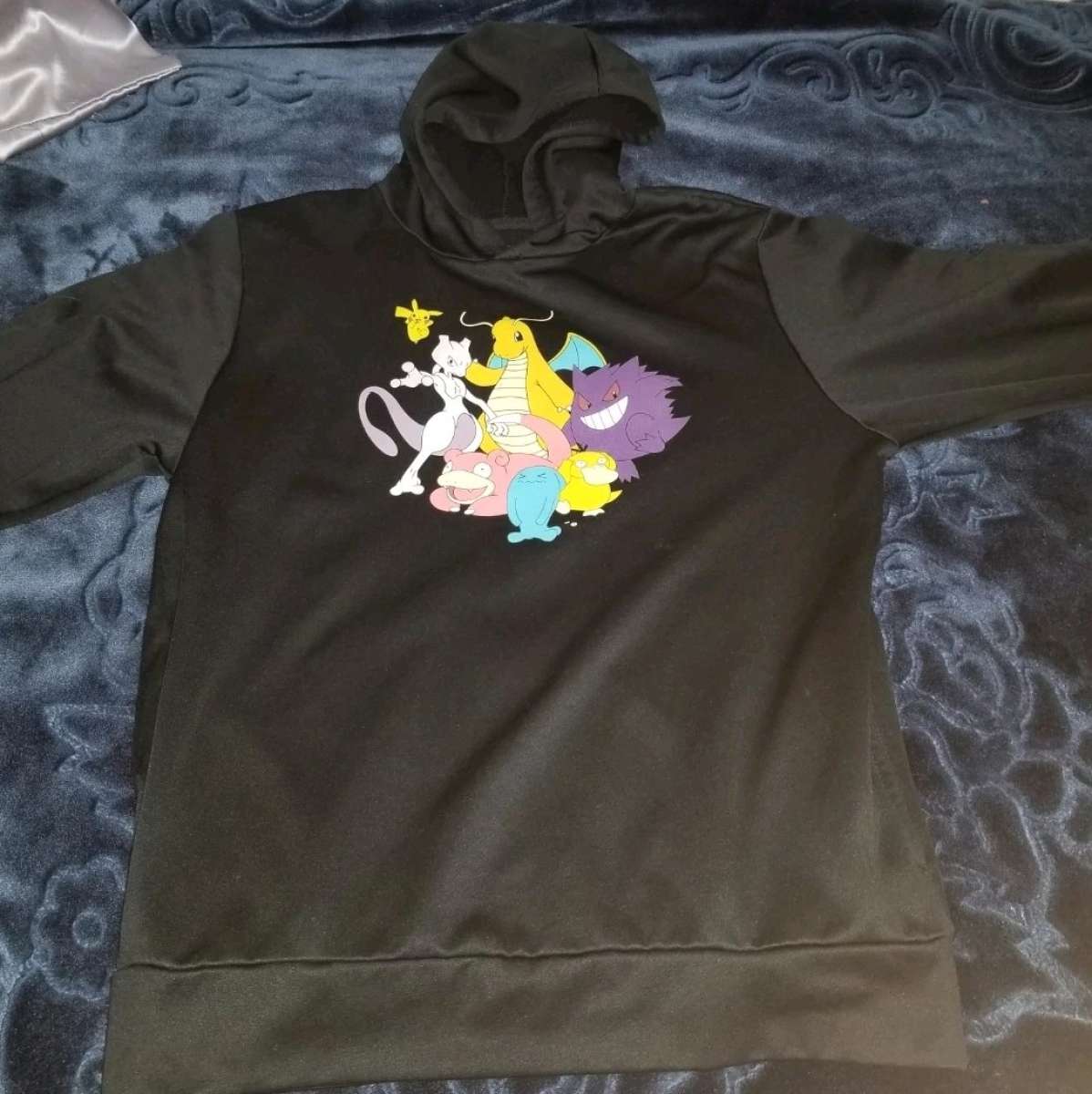 Pokemon Black Hoodie Kids XL Used