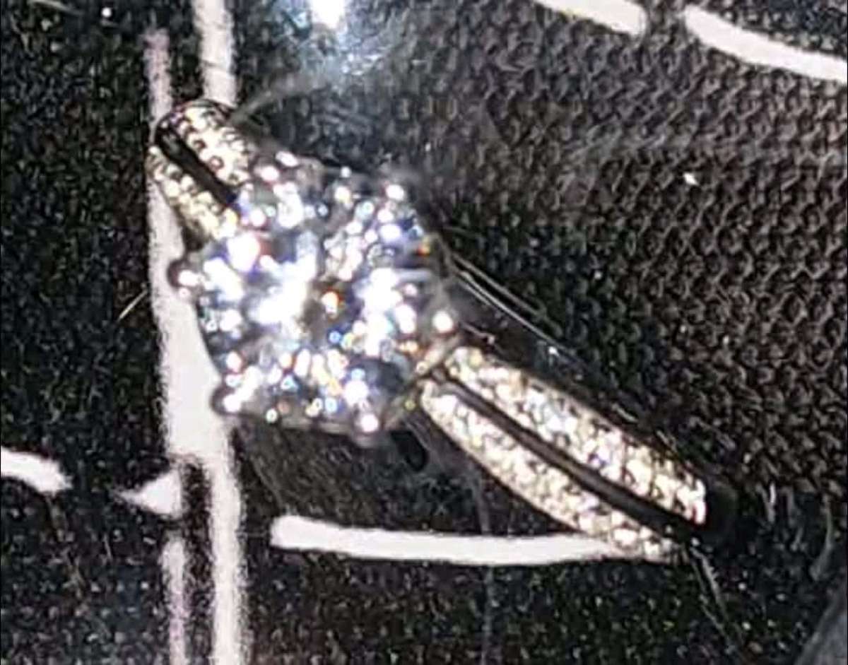 PRICE DROP VVS1 moissanite D s925 RING