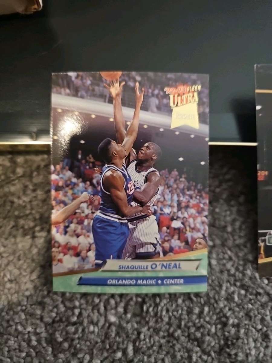9293 Fleer Ultra Series II Basketball Set
