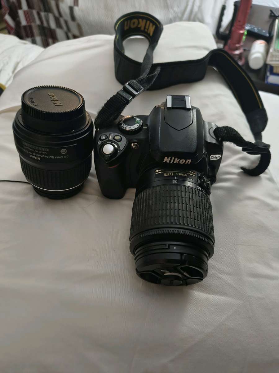 Nikon Digital Camera D40x