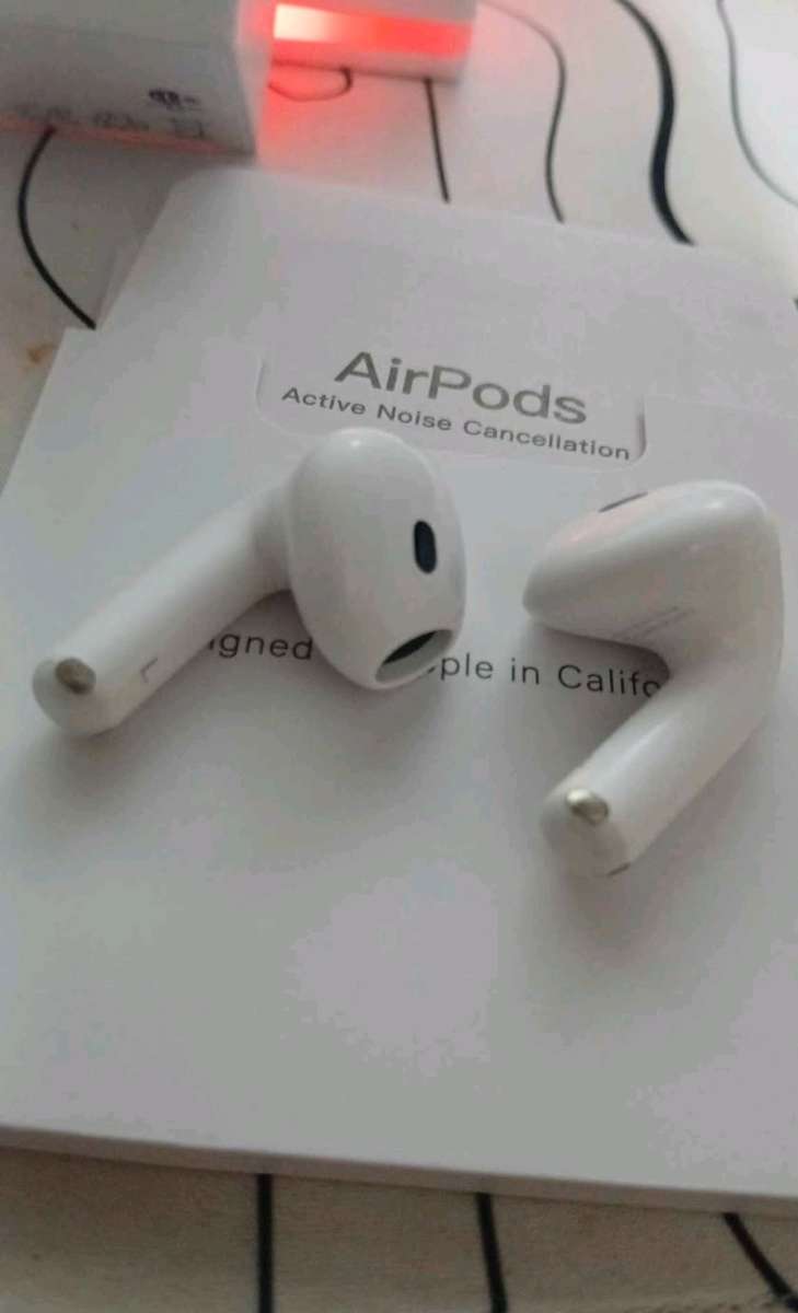 Airpod Gen 4s