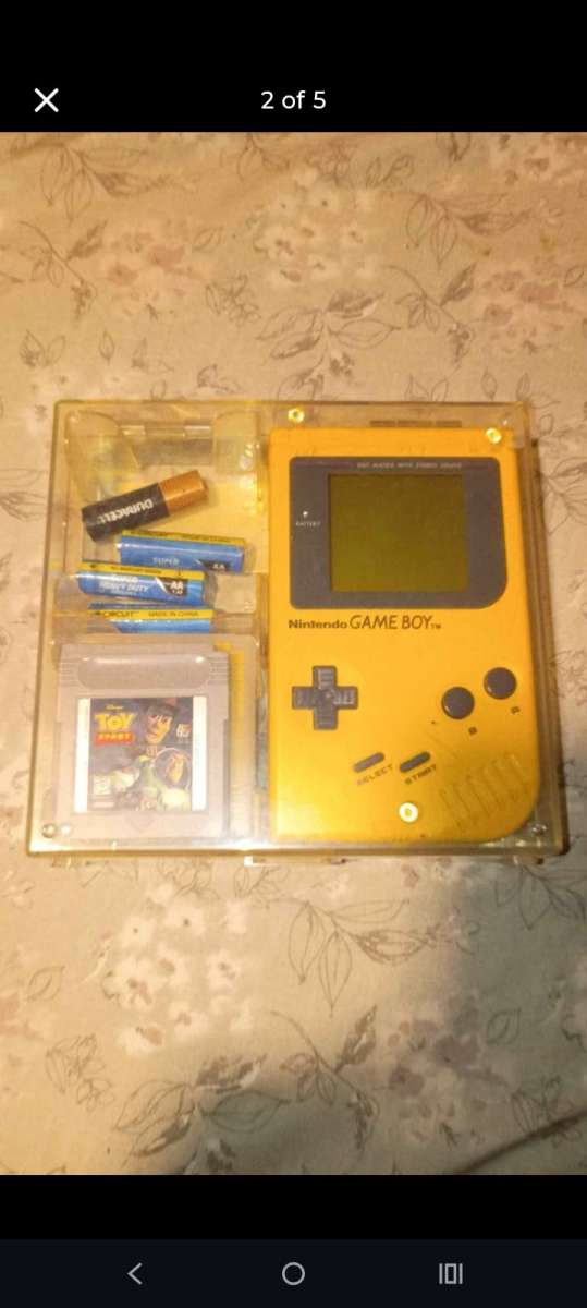 old Nintendo Gameboy