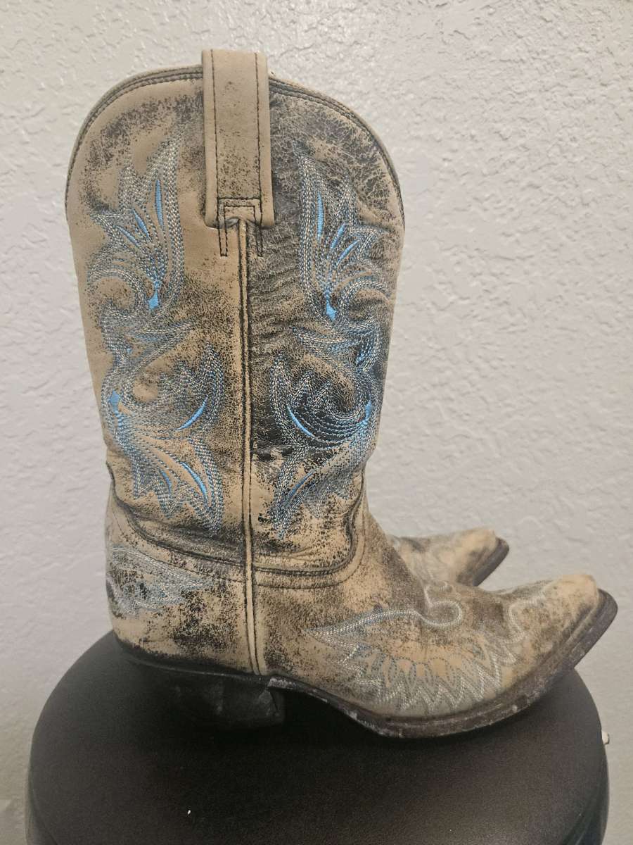 Corral Womens R1963 Distressed Cowboy Boots
