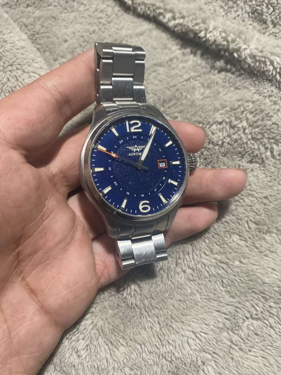 This is an Aeromat Airspeed Azure stainless steel mens 44mm
