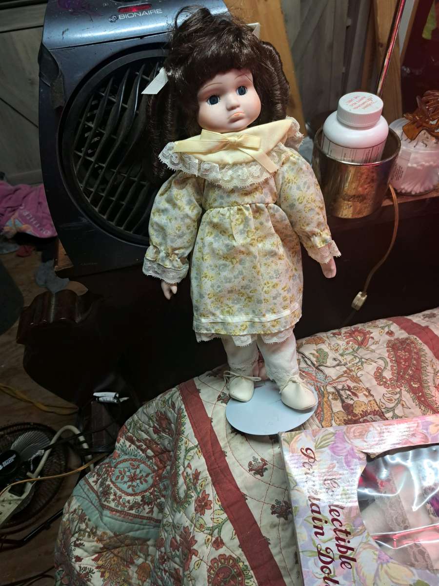 Portland dolls that ive had put up just needs a new home