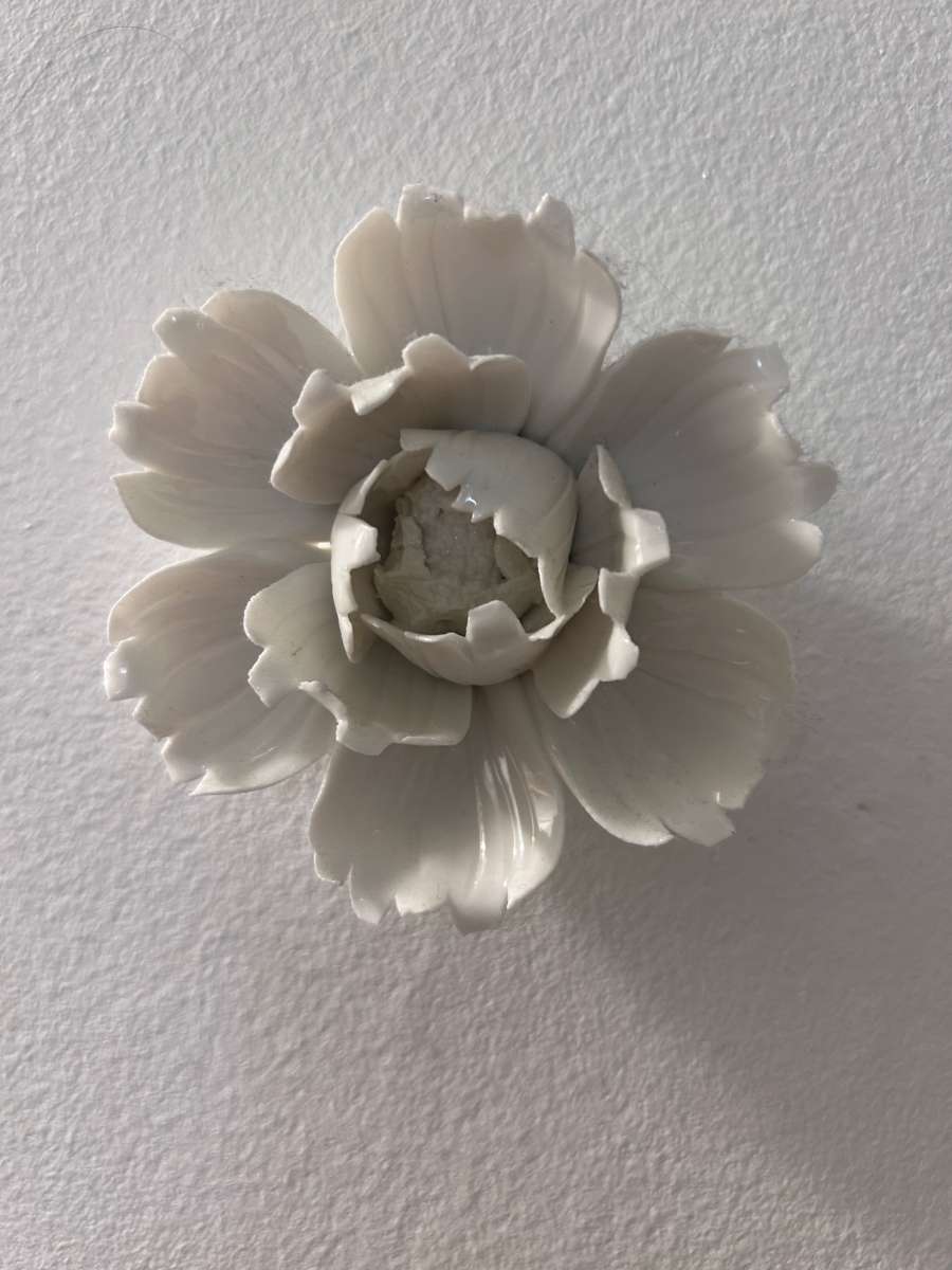 decor floral ceramic and glass materials