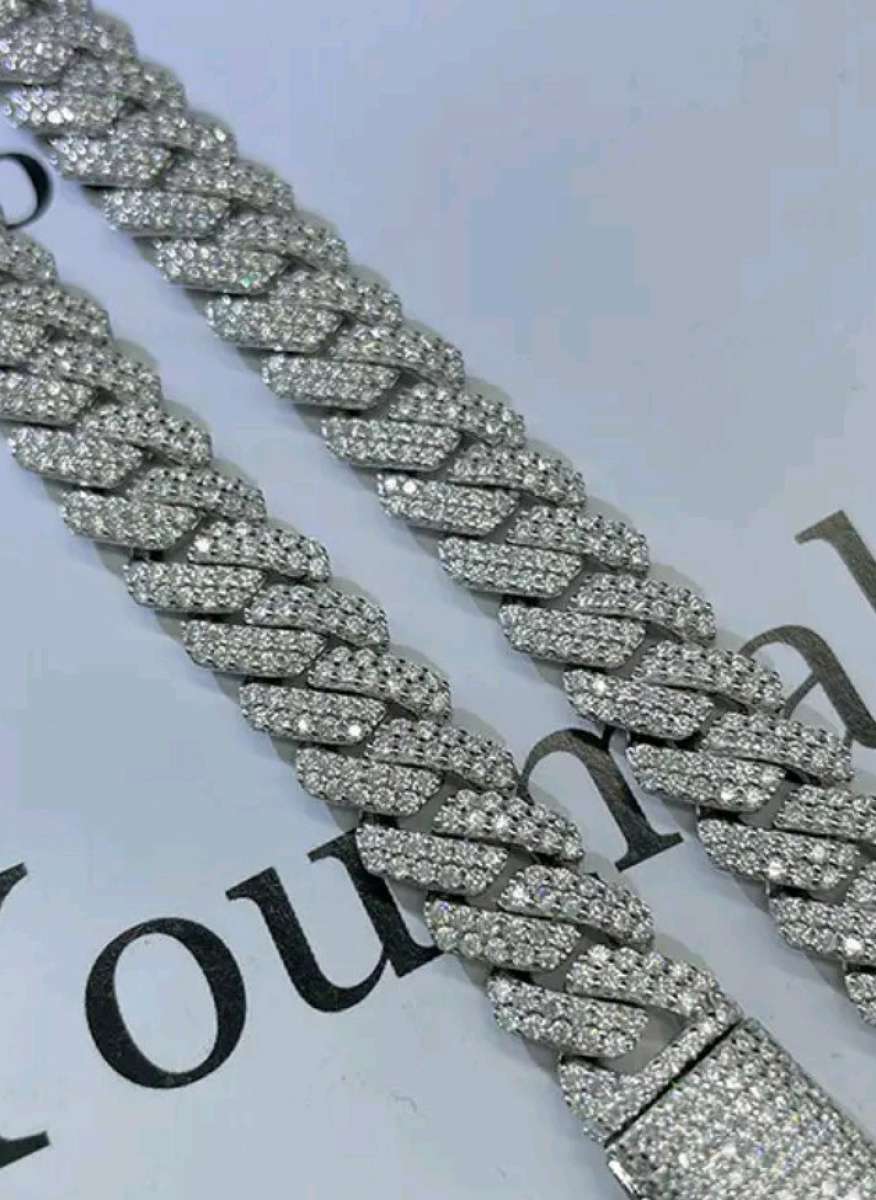 10MM MOISSANITE CUBAN LINK CHAIN 20 INCHES LONG BRAND BEW