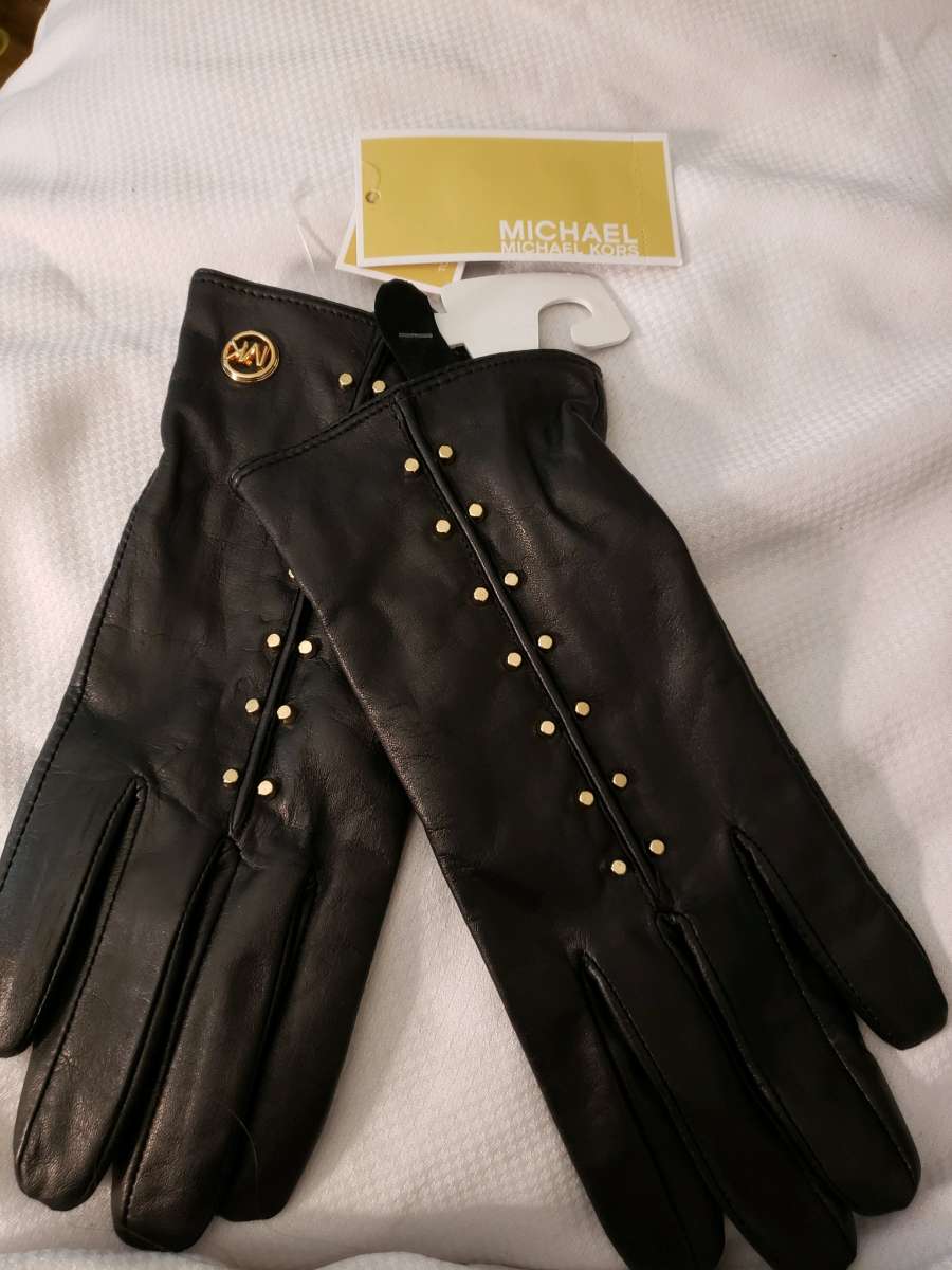 Michael Michael kors black leather gloves