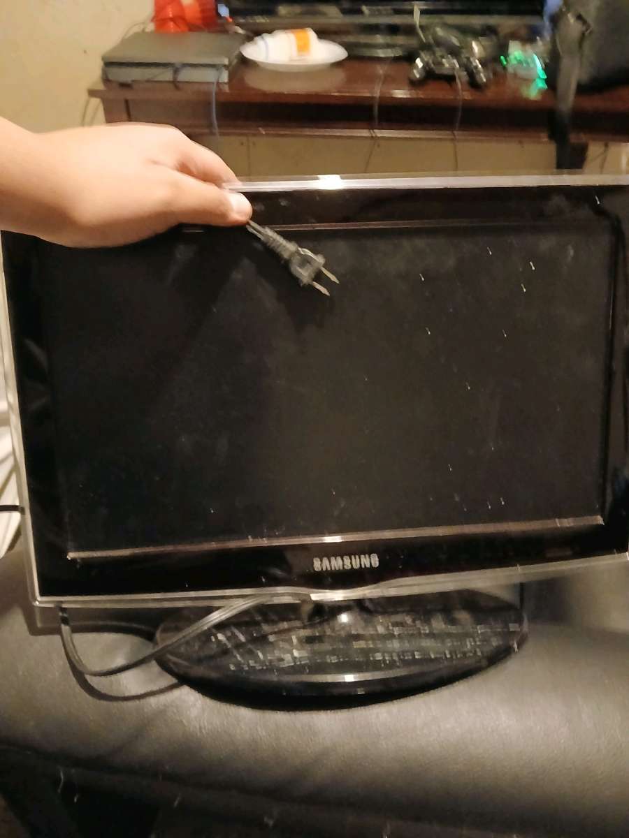 samsung tv 20in