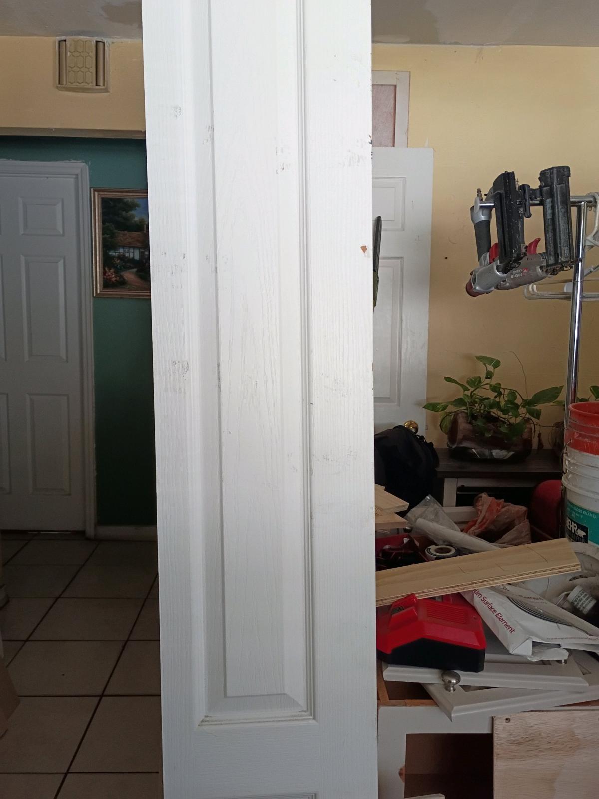 50 cash 24x80 bifold  closet  doors pick up lake Worth