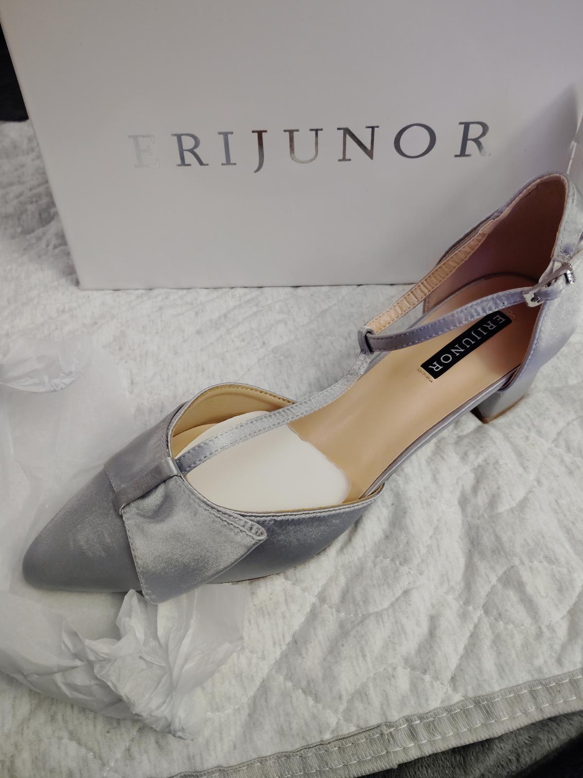 ERIJUNOR E0079 Bow Shoes Comfortable Chunky Low Heels Wedding Satin Shoes Silver Size 9