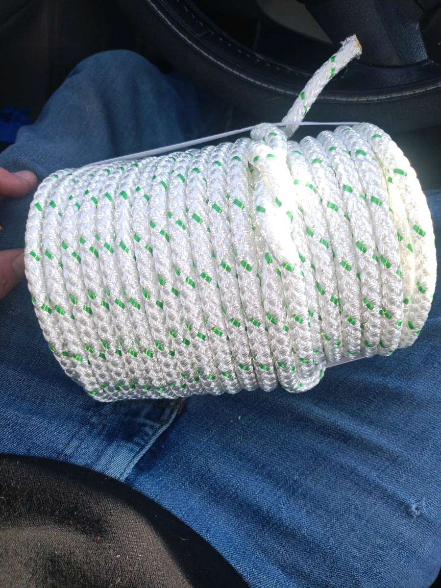 200 ft of tree rope it goes for a dollar a foot