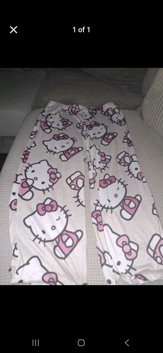 help kitty pajamas