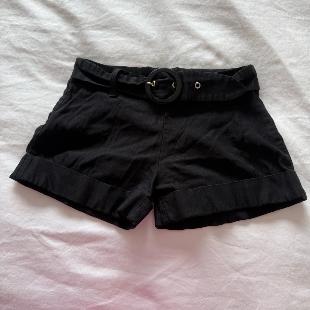 Black HighWaisted Belted Cuffed Shorts  Size Small  Chic Tai