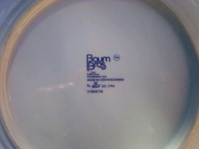 Baum bros  dish set