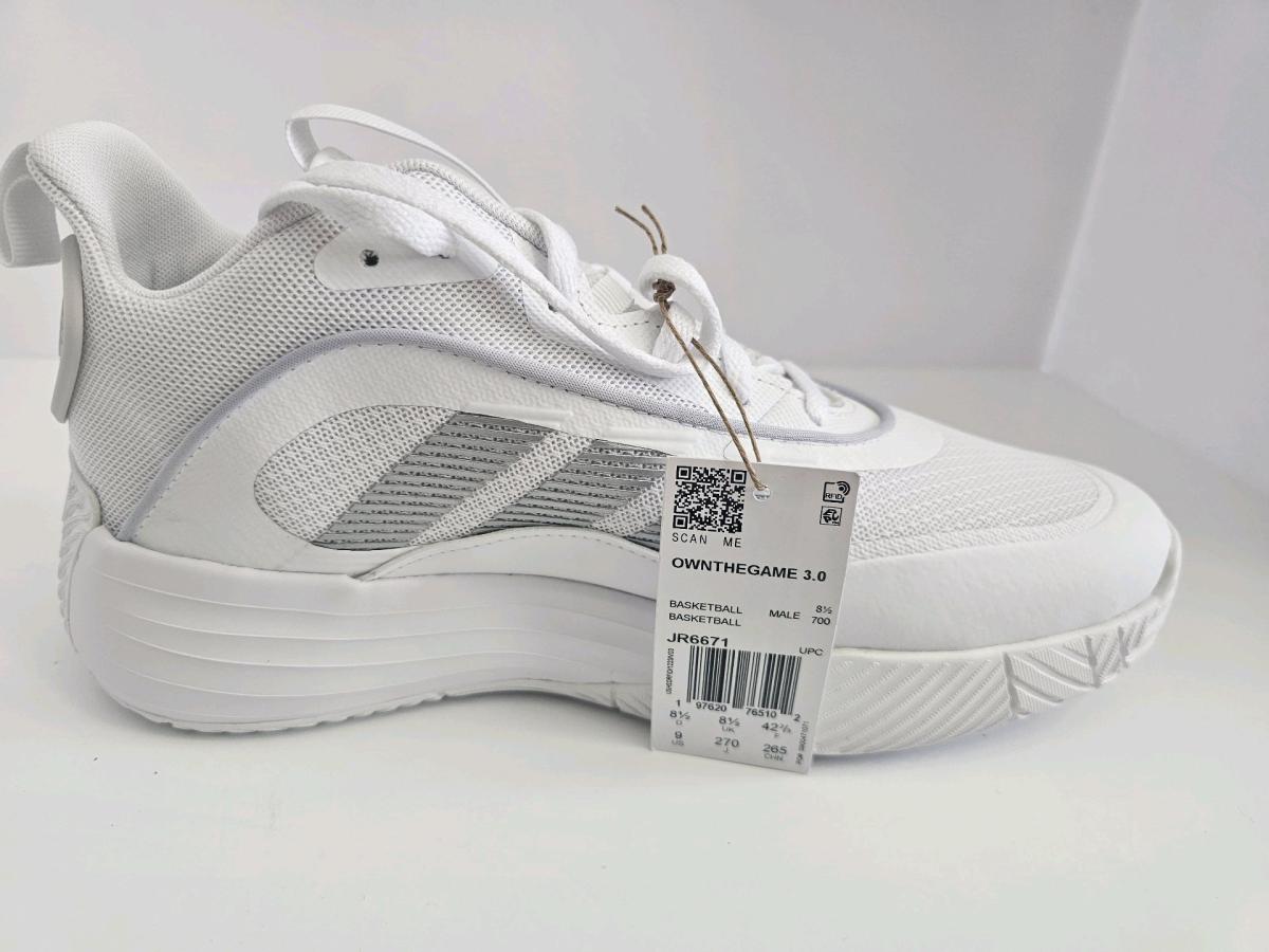 Mens Size 9 Adidas OwnTheGame