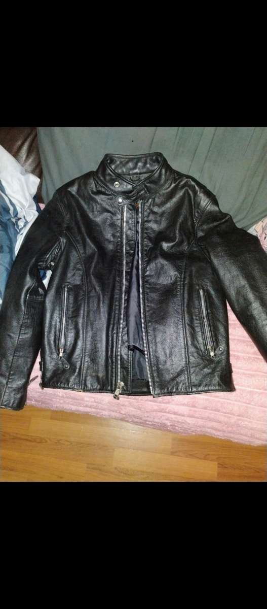 womens black leather jacket