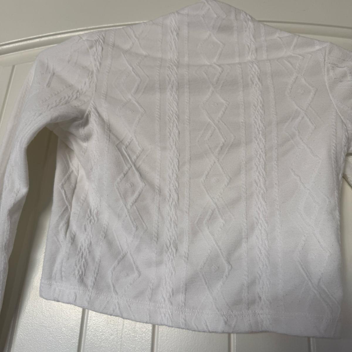 White UltraCropped Knit Bolero Shrug  Textured Cable Pattern