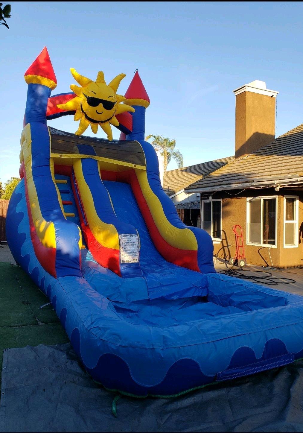 Rentamos mesas sillas jumpers carpas manteleria waterslides