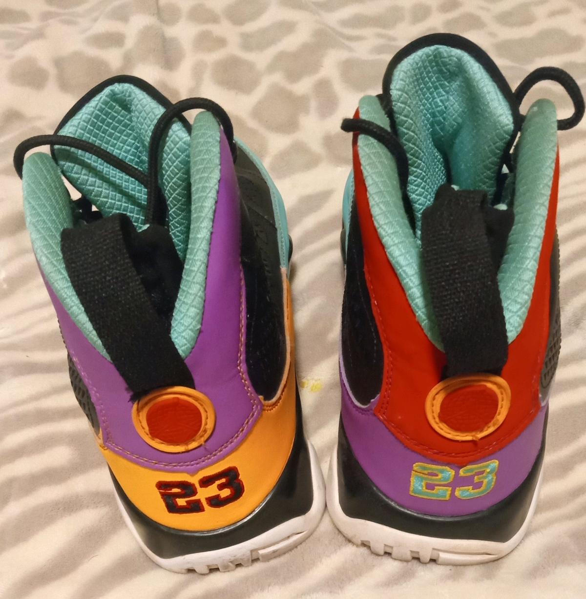 Air Jordan 9 Retro Dream it Do it Sneakers