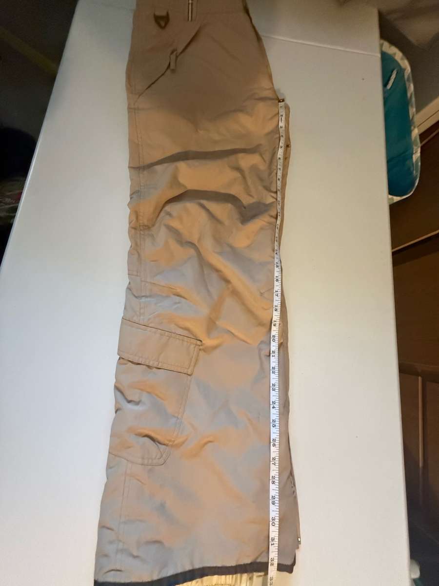 Betty Rides Snowboarding Pants Womans Size L