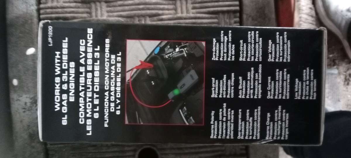 SUPER START 1200A JUMP STARTER POWER BANK