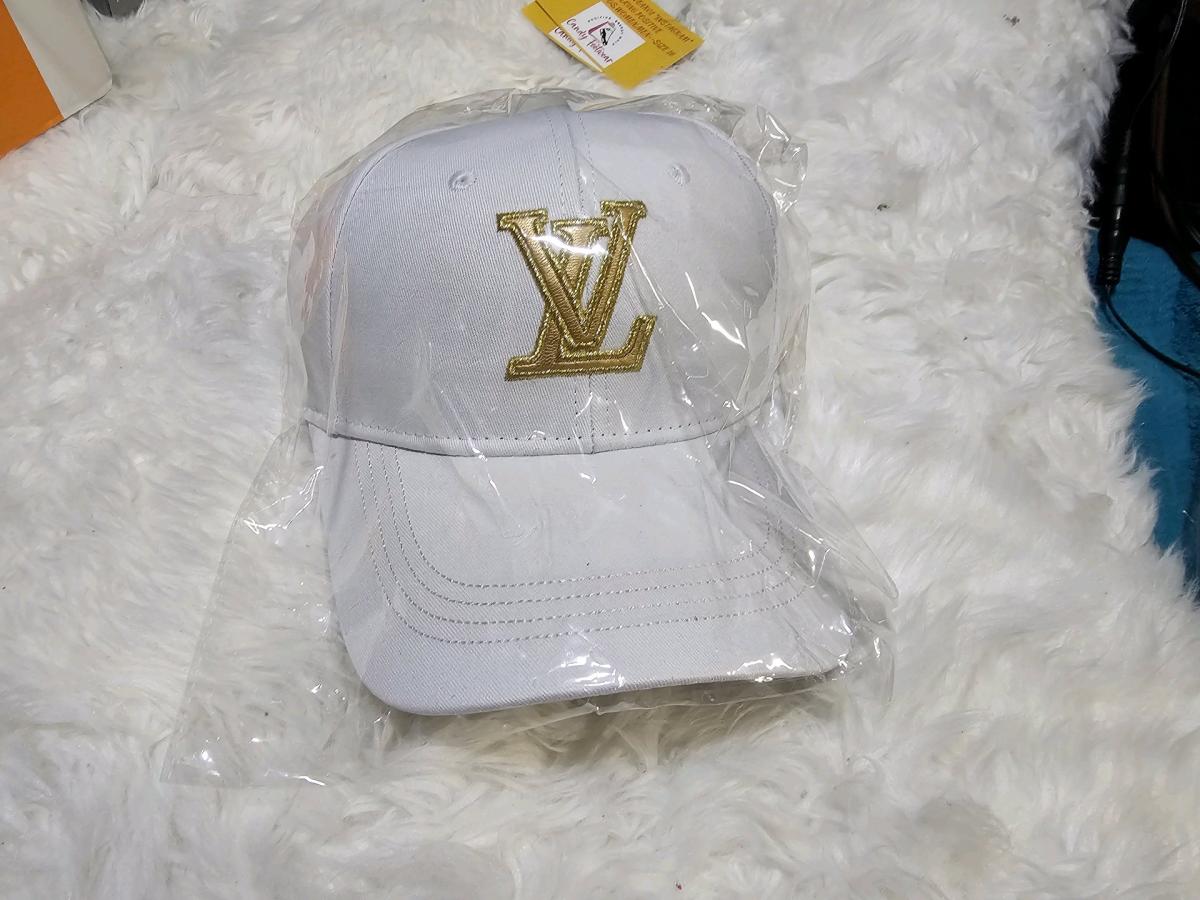 LV LOGO HAT