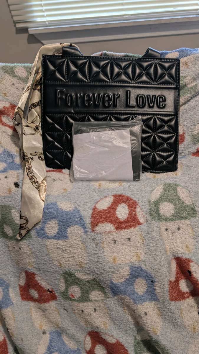 new black purse