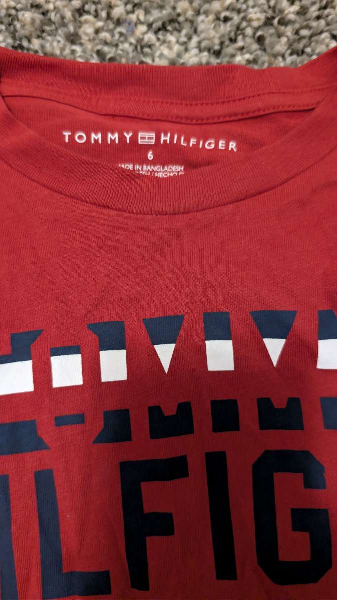 Tommy Hilfiger lot