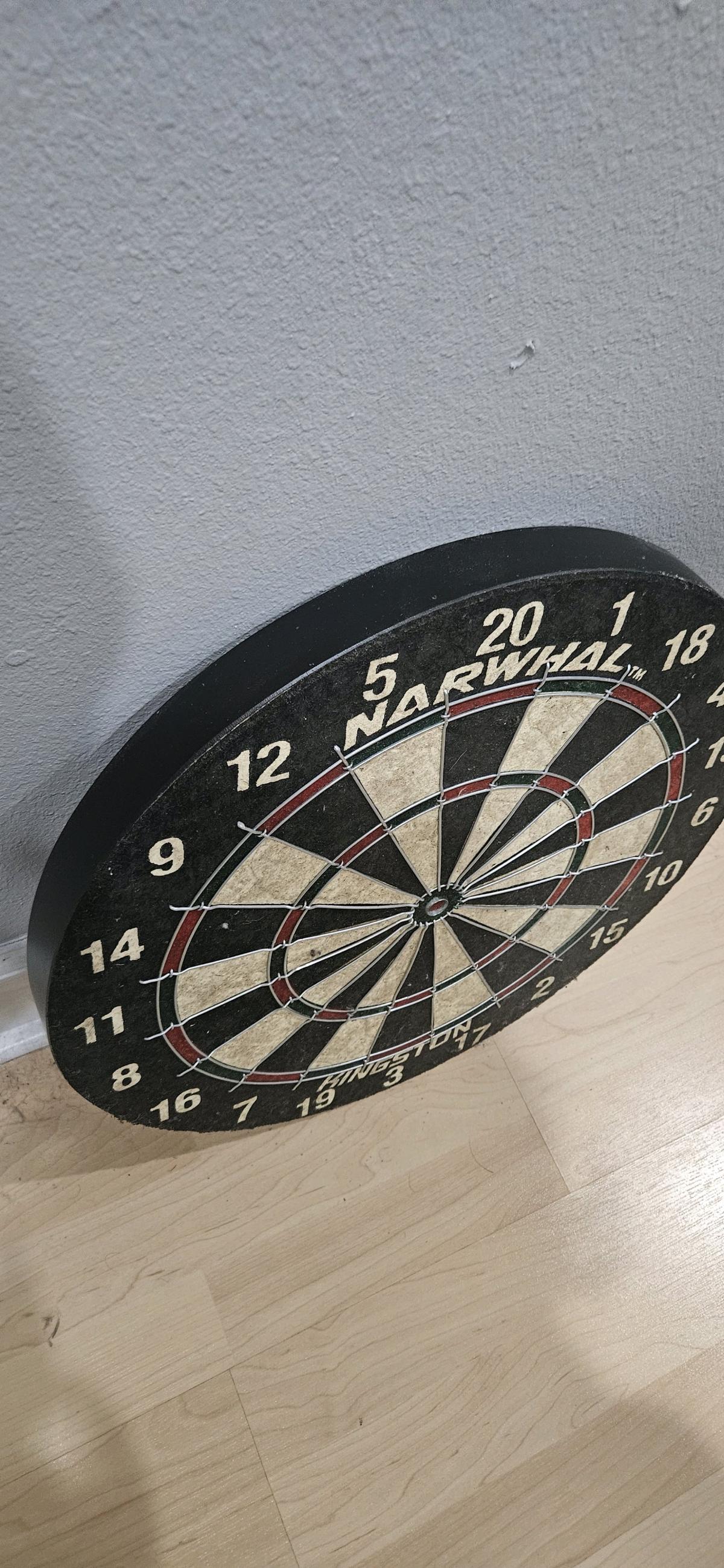 dart board