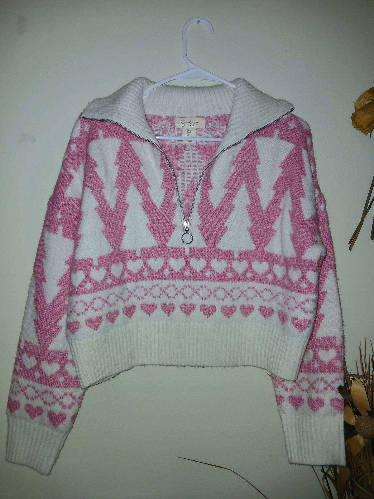 JESSICA SIMPSON  SWEATER
