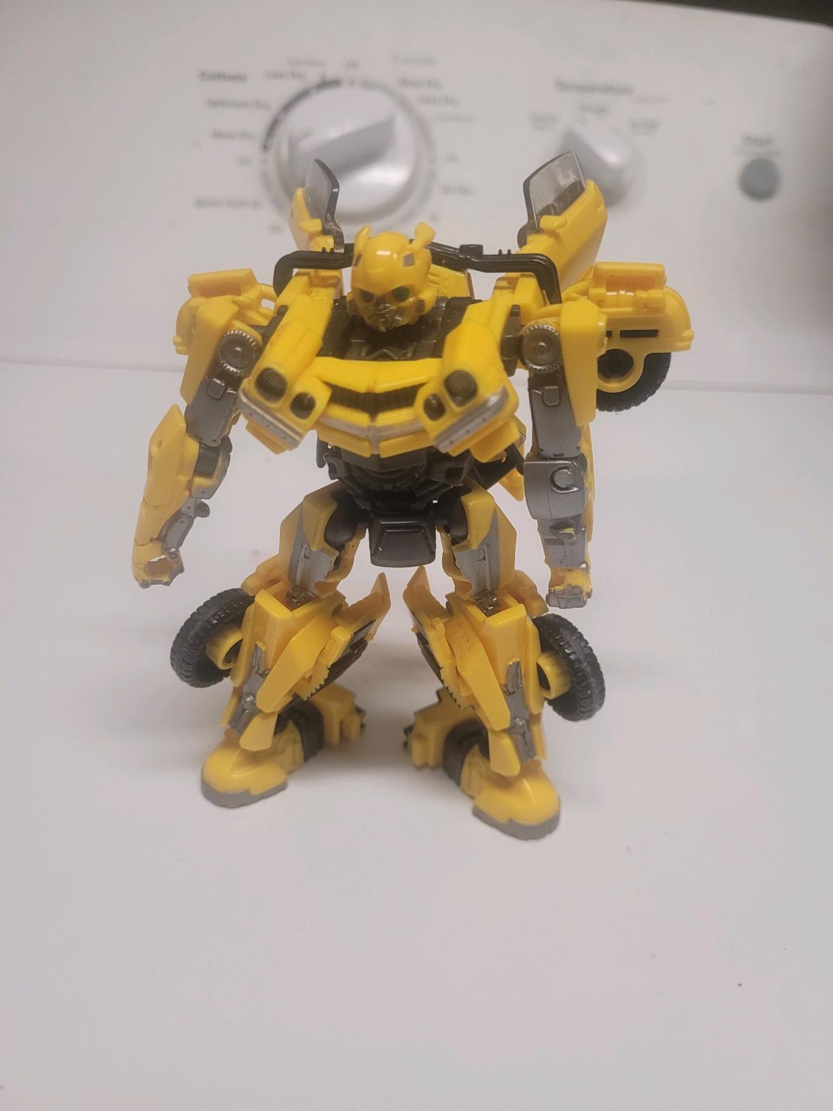 Rotb Optimus prime and Bumblebee