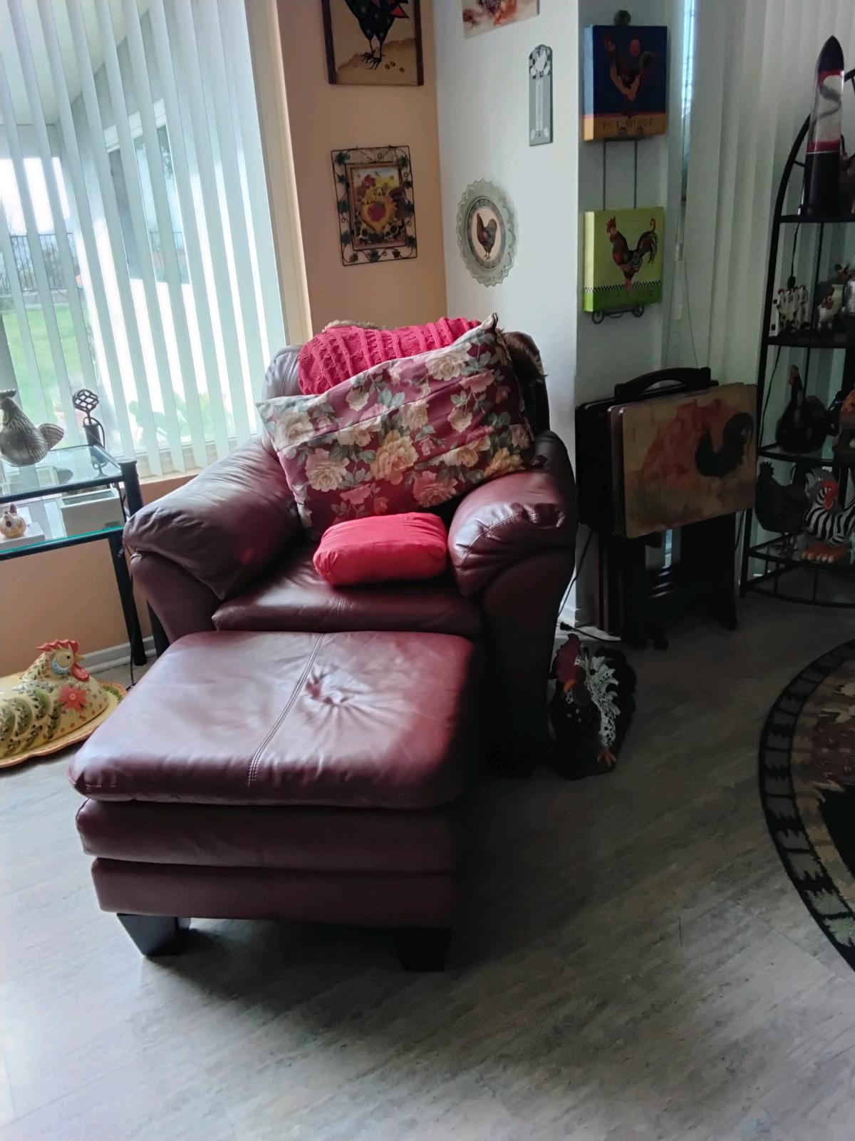 Living Room 3 piece Couch 2 chairs w Ottoman