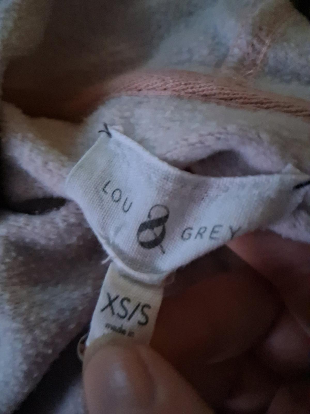 Womens pink sweatshirt