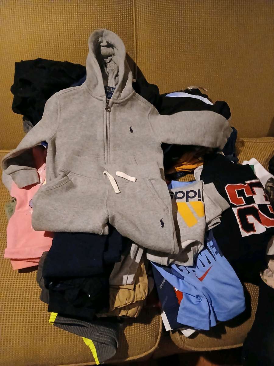 2T baby clothes outfits all Adidas  Nike Oshkosh like brand