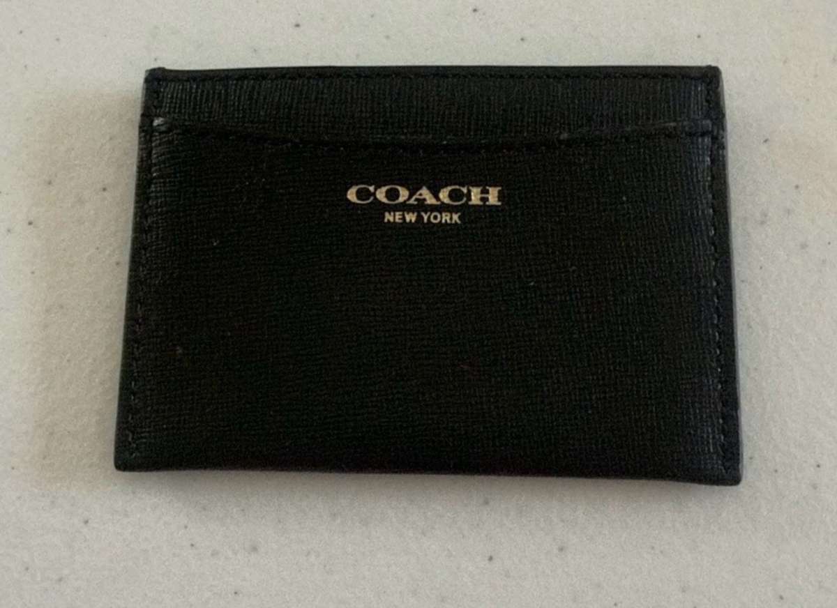Authentic Coach New York Black Leather Card Holder Minimalis