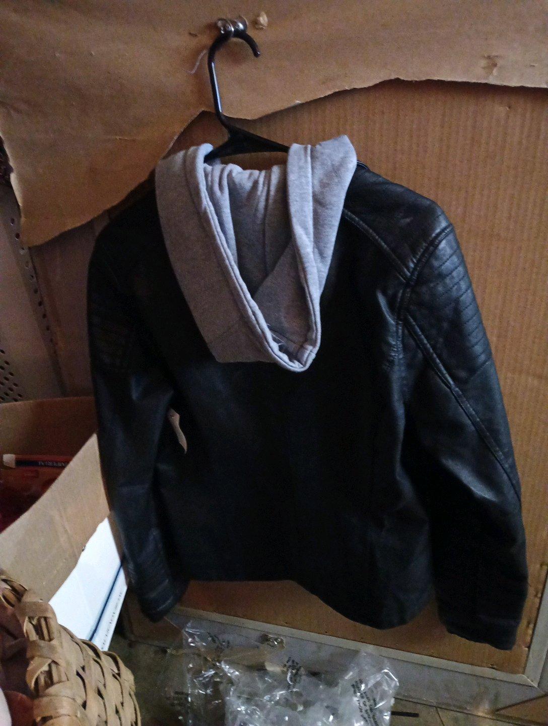 Royalty Leather Jacket Hooded Lined size Medium