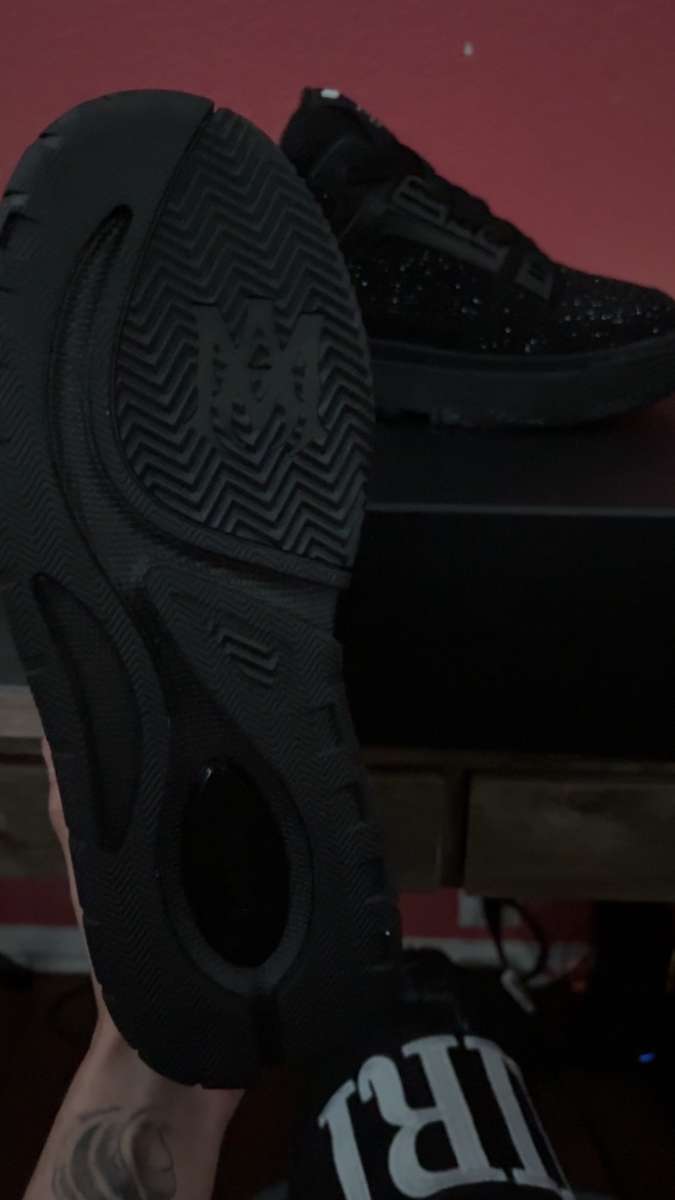 Black amiri ma1 crystal