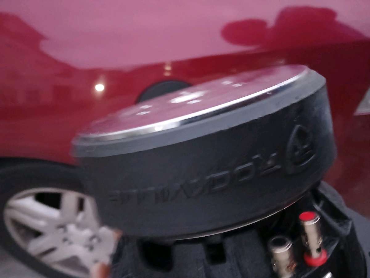 6point5 inch subwoofer rockford