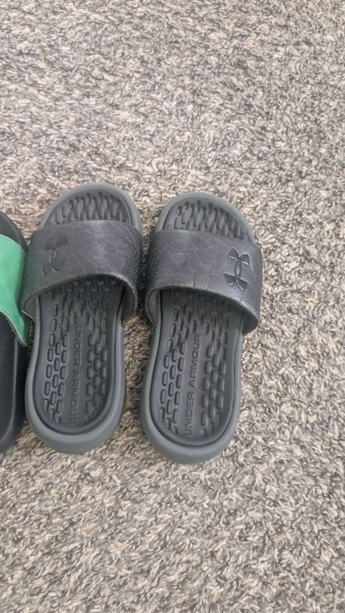 boys sandals