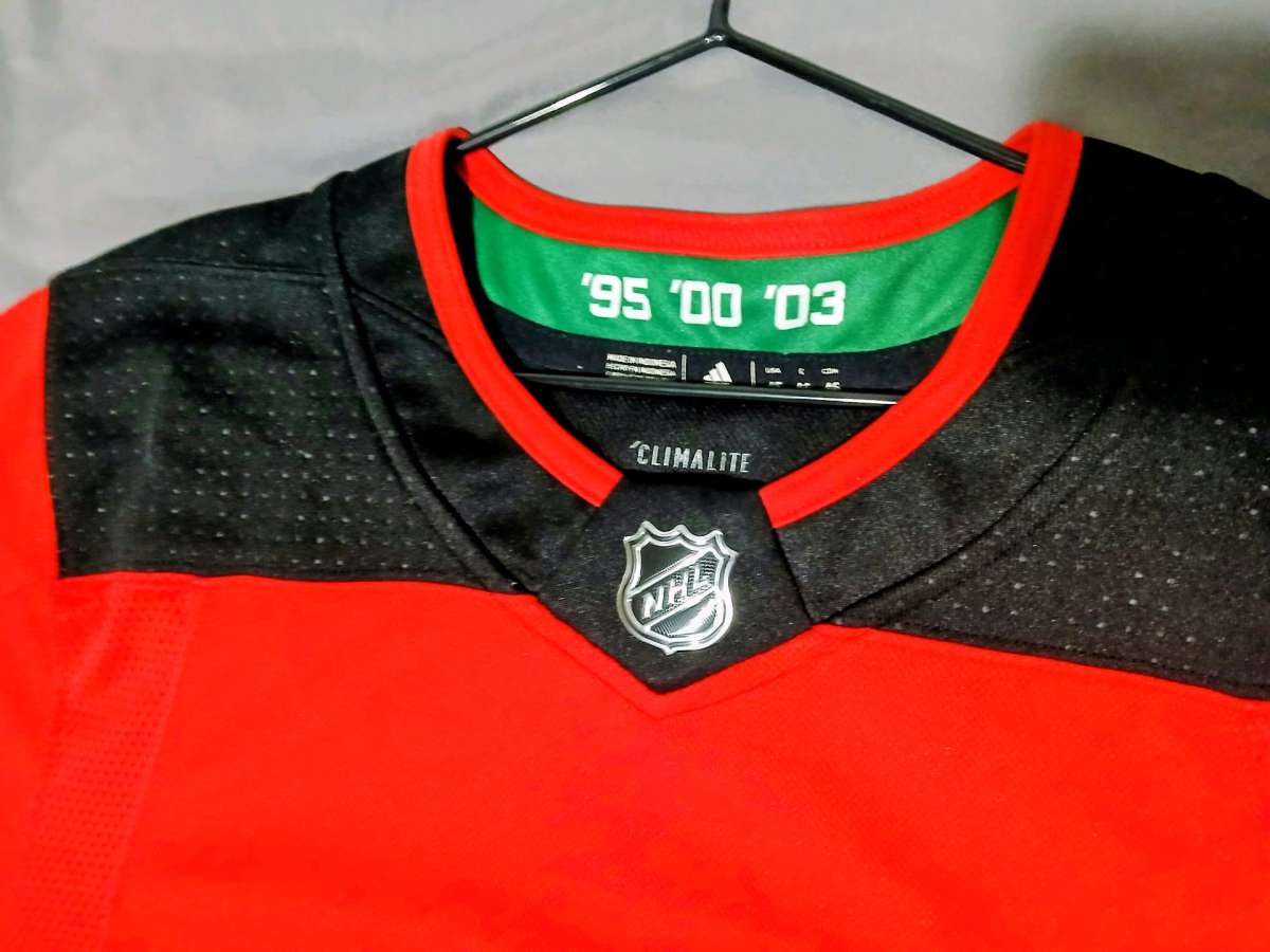 Adidas Original New Jersey Red Devils jersey