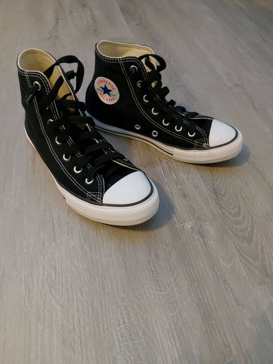 Converse Chuck Taylor All Star High Top  BlackWhite