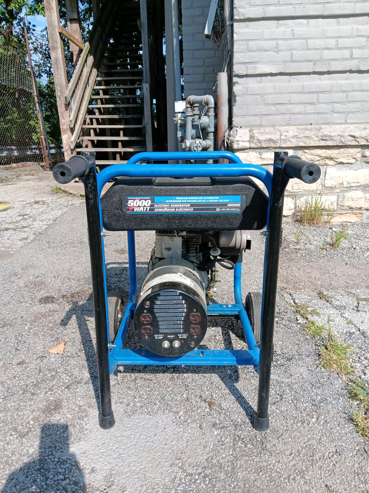 5000 watt Gas generator