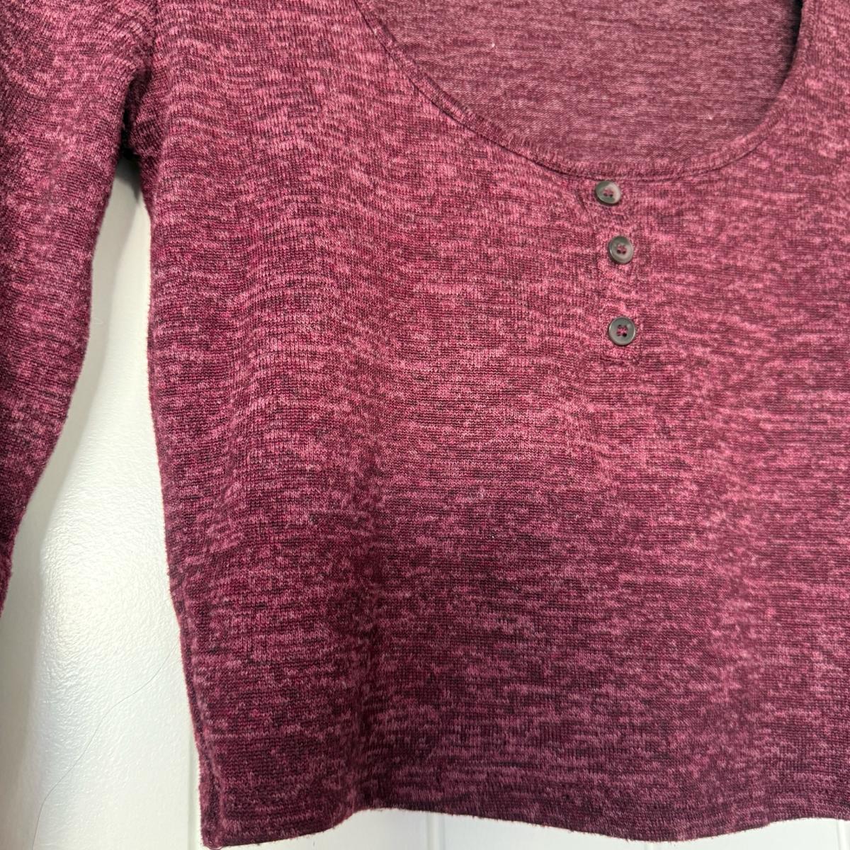 Forever 21 Burgundy Marled Cropped Henley Top  Long Sleeve S