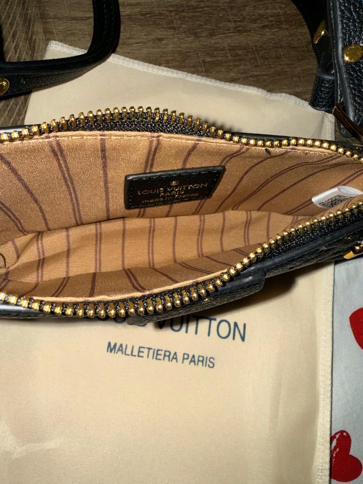 Black Shoulder Purse