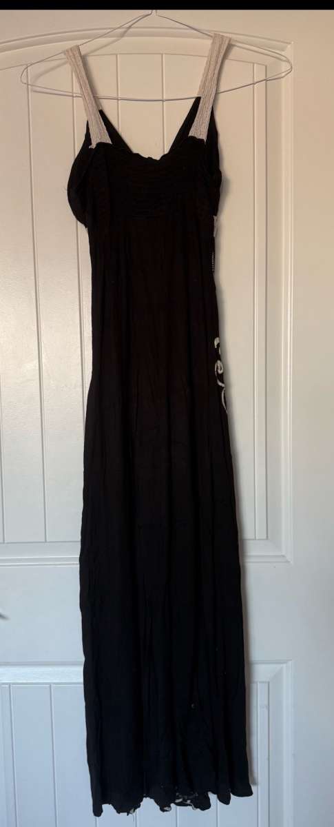 Bohemian Black Embroidered Midi Dress  Folk Floral Stitching